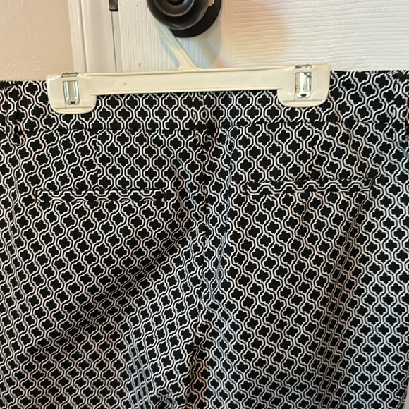 Katherine Barclay shorts - Picture 3 of 3